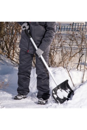 Лопата для уборки снега пластиковая, 470х350х1340 мм, алюминиевый черенок, Россия, Сибртех