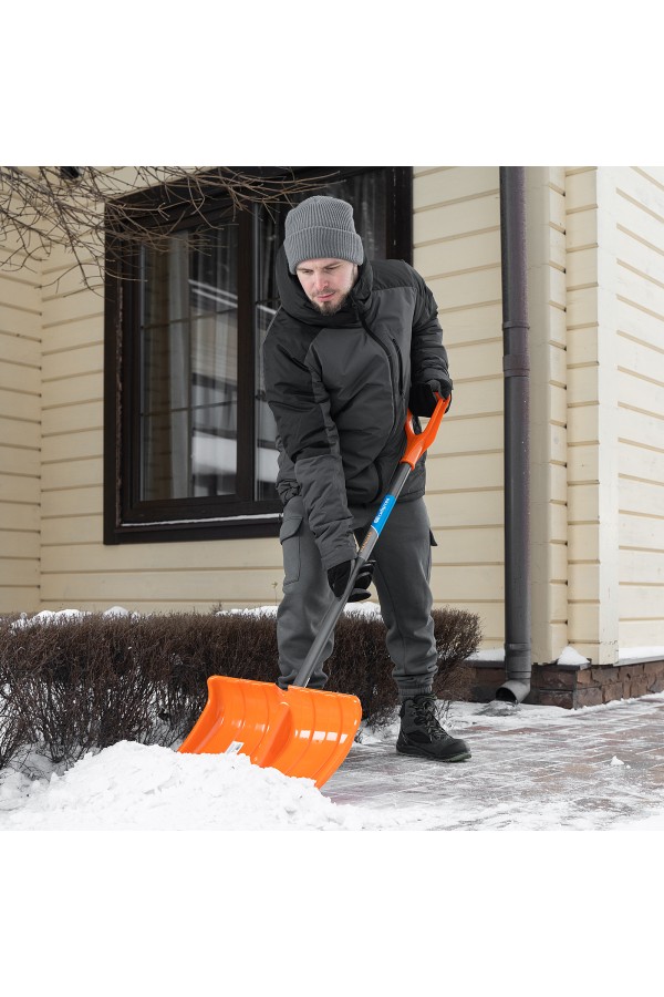 Лопата для уборки снега пластиковая, 490х370х1350 мм, стальной черенок, усиленная Сибртех