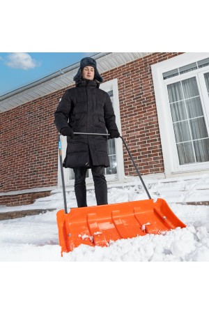 Движок для уборки снега пластиковый, 795х435х1280 мм, стальная рукоятка, усиленный// Сибртех