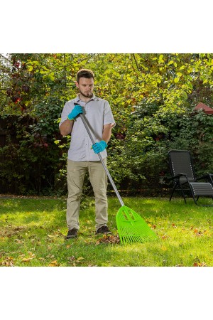 Грабли веерные пластиковые, 495 х 1680 мм, 23 плоских зуба, алюминиевый черенок, Россия, Palisad