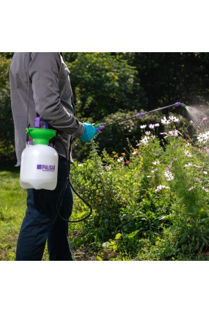 Опрыскиватель ручной с горловиной 3 л, с насосом, шлангом и разбрызгивателем Palisad