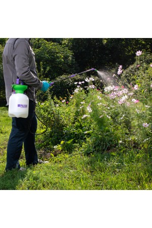 Опрыскиватель ручной с горловиной 3 л, с насосом, шлангом и разбрызгивателем Palisad