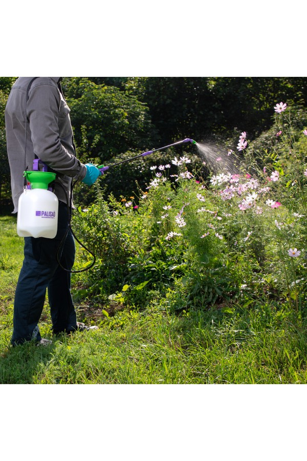 Опрыскиватель ручной с горловиной 3 л, с насосом, шлангом и разбрызгивателем Palisad