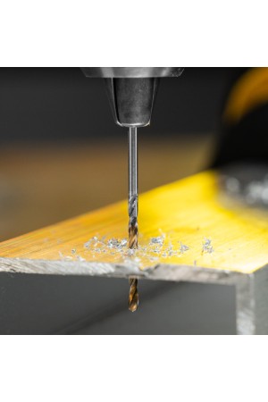 Сверло спиральное по металлу 2 x 49 мм, Р6М5, Golden Tip , 2шт. Denzel