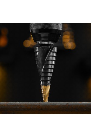 Сверло ступенчатое, 6-8-10-12-14-16-18-20-22-24-26-28-30мм, Р6М5, 6-гр. хвостовик Denzel