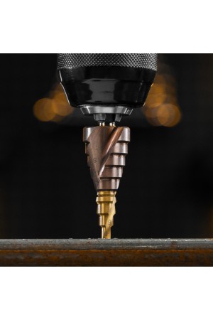 Сверло ступенчатое 4-6-8-10-12-14-16-18-20 мм, Р6М5К5, 6-гр. хвостовик Denzel