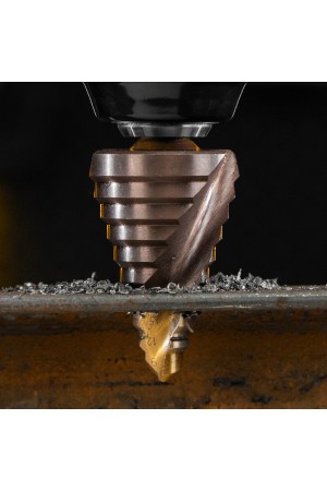 Сверло ступенчатое, 9-12-15-18-21-24-27-30-33-36 мм, Р6М5К5, 6-гр. хвостовик Denzel