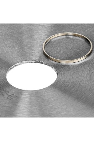 Пильный диск по дереву 210 x 32/30 x 24Т Gross