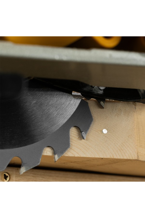 Пильный диск по дереву с гвоздями, ф165 х 20 мм, 20 зубов Denzel