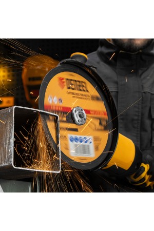 Круг отрезной по металлу, 230 х 2,0 х 22,2 мм, A36TBF, в метал.банке, 5 шт. Denzel