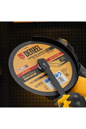 Круг отрезной по металлу, 230 х 2,0 х 22,2 мм, A36TBF, в метал.банке, 5 шт. Denzel