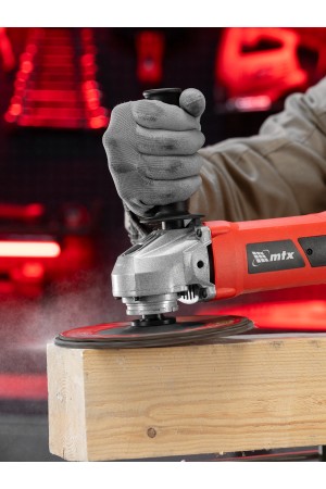 Круг лепестковый торцевой, P 80, 180 х 22.2 мм Matrix