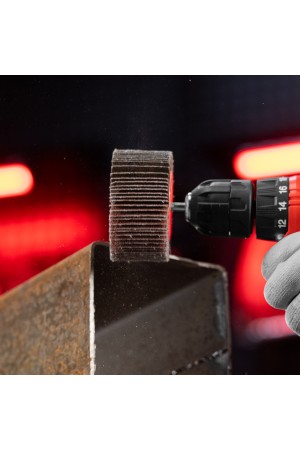 Круг лепестковый для дрели, 80 х 40 х 6 мм, P 80 Matrix