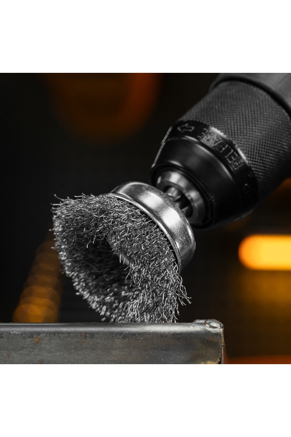 Набор щеток для дрели, 1 Плоская 50мм, 2 Чашки 25-50мм, шпилька, нерж. вит. проволока Denzel