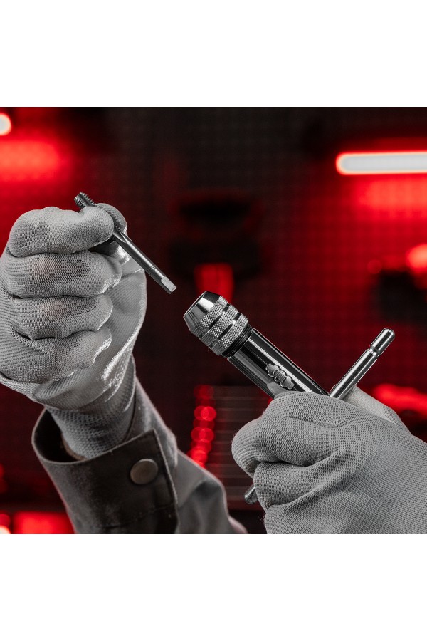 Вороток для метчиков М5-М12, хромированный, с трещоткой Matrix