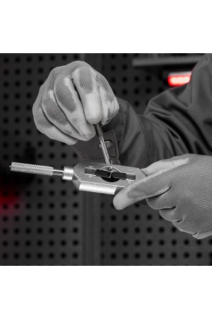 Набор метчиков и плашек М3-М12, 31 предмет Matrix