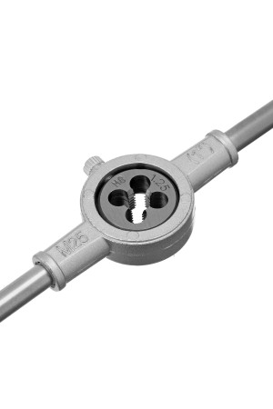 Набор метчиков и плашек М3-М10,14 предметов Matrix