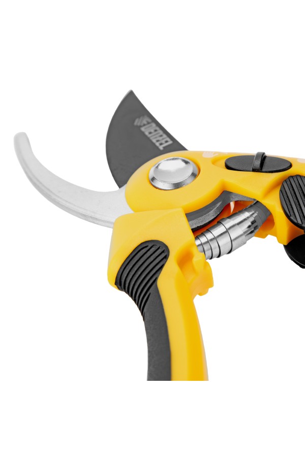 Набор: Сучкорез телескопический 22-29” и секатор прямого реза Denzel