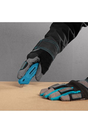 Нож, 130 мм, алюминиевый корпус, выдвижное трапециевидное лезвие 18 мм (SK-5), клипса для ремня, 4 лезвия Gross