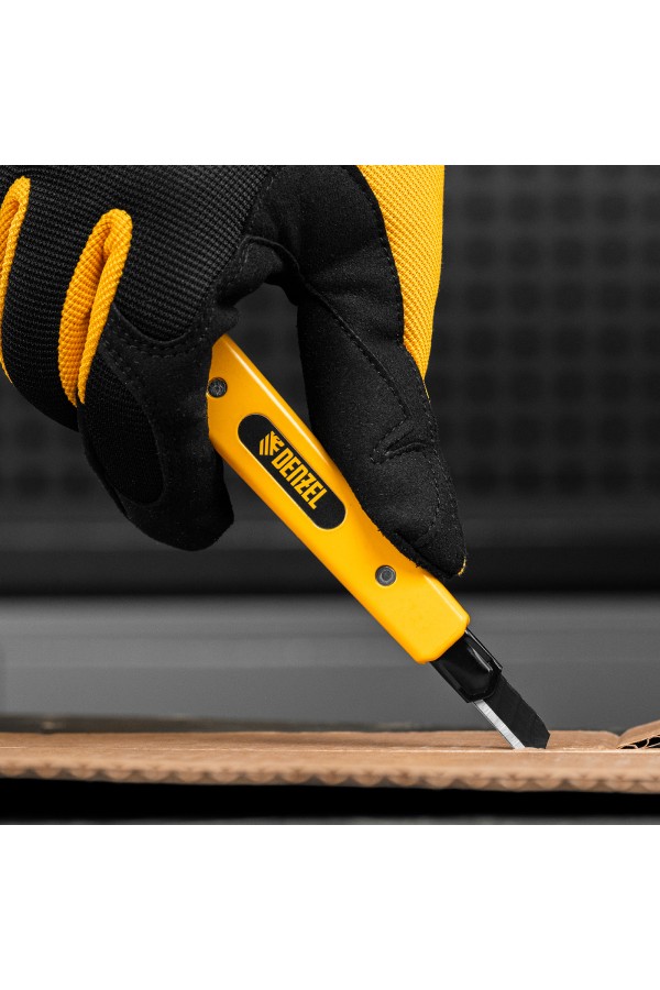 Нож, 9 мм, сменное лезвие, SK4, алюминиевый корпус, торцевой зажим Denzel