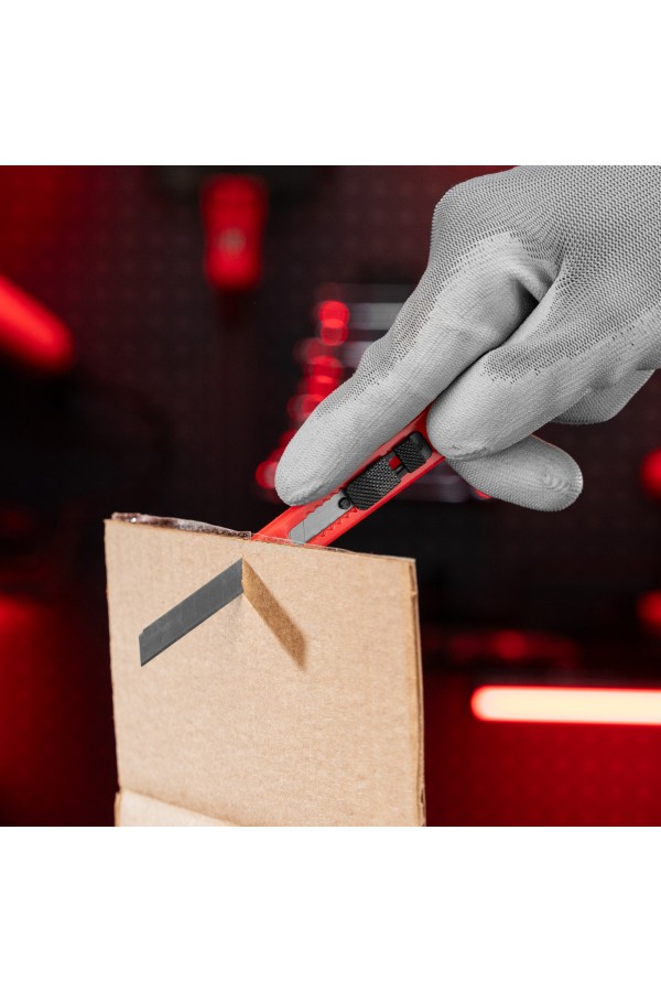 Нож, 9 мм, выдвижное лезвие Matrix