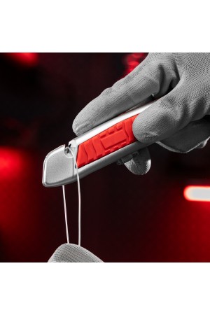 Нож, 19 мм, выдвижное трапециевидное лезвие, отделение для лезвий, метал. корпус Matrix