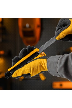 Лезвия, 18 мм, сталь SK5 - 0,5 мм, многосегментные, 10 штук// Denzel