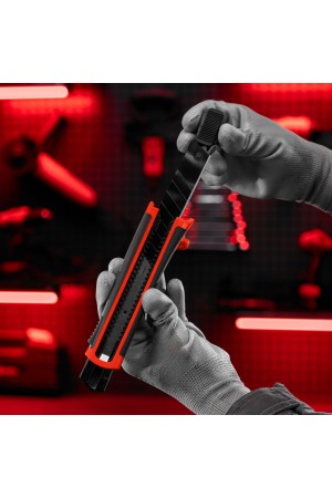 Лезвия, 25 мм, сталь SK5, black, 10 шт Matrix