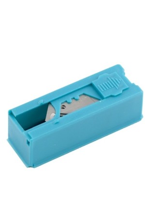 Лезвия, 19 мм, трапециевидные крючкообразные, пластиковый пенал, 12 шт Gross