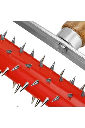 Валик для гипсокартона, 150 мм, игольчатый, деревянная ручка 500 мм MTX