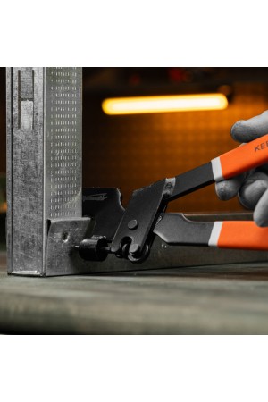 Просекатель для металлического профиля, под гипсокартон Sparta