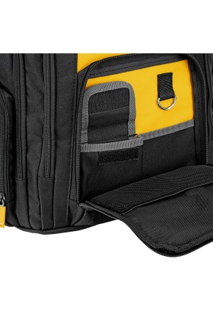 Рюкзак для инструмента, 365х190х430 мм, 3 отделения, 26 карманов// Denzel