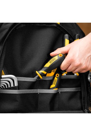 Рюкзак для инструмента, 365х190х430 мм, 3 отделения, 26 карманов// Denzel