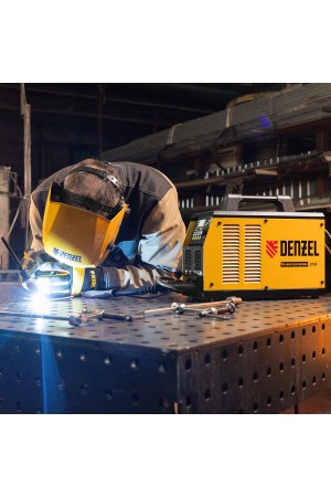 Аппарат инвертор. аргонодуговой сварки ITIG-200 DС Pulse Cold Weld, 200 А, ПВ 60%// Denzel