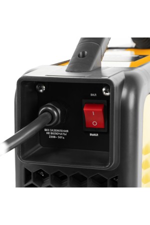 Аппарат инвертор. дуговой сварки SDM-220 Top, 220 А, ПВ 60%// Denzel