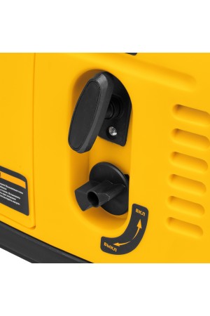 Генератор инверторный GT-1200iS, 1.2 кВт, 230 В, бак 2.4 л, закрытый корпус, ручной старт Denzel