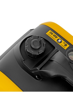 Генератор инверторный GS-2200iS, 2,2 кВт, 230 В, закрытый корпус, ручной старт DENZEL