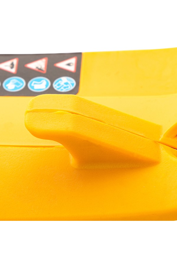 Пила цепная электрическая EDS-2000P, 2 кВт,поперечная, шина 40 см, шаг 3/8, паз 1.3 мм, 57 звеньев Denzel