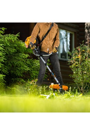 Триммер бензиновый DT 33S, 33 см3, 1.8 л. с, разъемная штанга, состоит из 2 частей Denzel