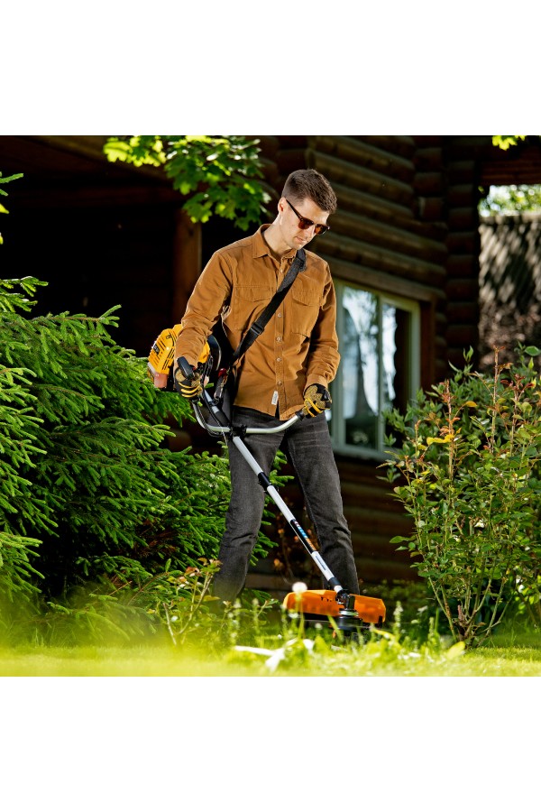 Триммер бензиновый DT 43S, 43 см3, 2.5 л. с, разъемная штанга, состоит из 2 частей Denzel