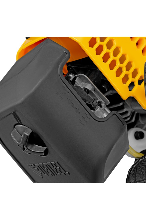 Триммер бензиновый DGT 430, 43 см3, 2.5 л. с, неразъемная штанга, состоит из 2 частей Denzel