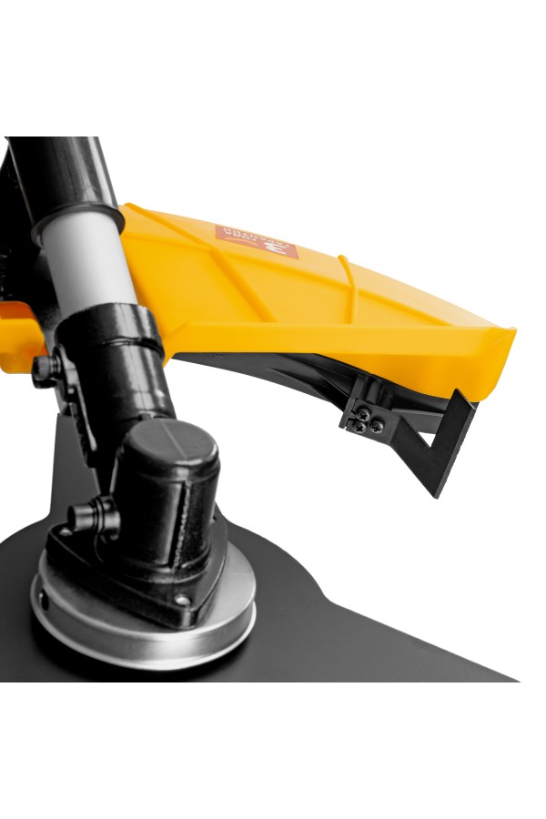 Триммер бензиновый DGT 520, 52 см3, 3 л. с, неразъемная штанга, состоит из 2 частей Denzel