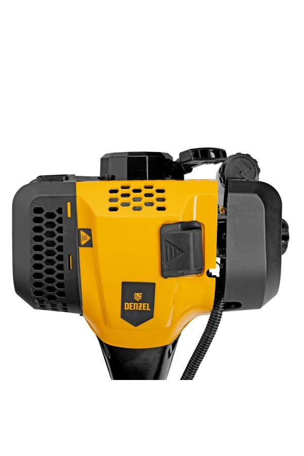 Триммер бензиновый DGT 520, 52 см3, 3 л. с, неразъемная штанга, состоит из 2 частей Denzel