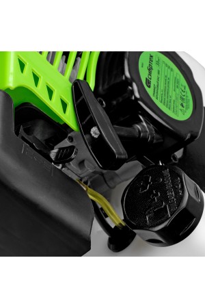 Триммер бензиновый БКС 1800, 33 см3, 1.8 л. с, неразъемная штанга, состоит из 2 частей Сибртех