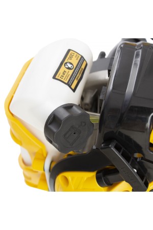 Триммер бензиновый DTL-43S, 43 см3, разъемная штанга, состоит из 2 частей Denzel