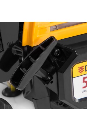 Триммер бензиновый DR-52S, 52 см3, разъемная штанга, состоит из 2 частей Denzel