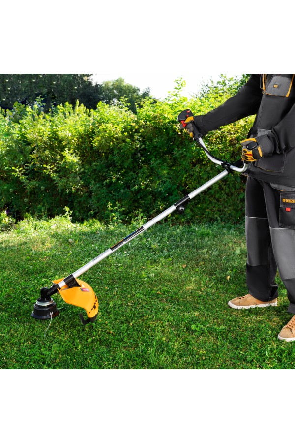 Триммер бензиновый DGT-43-PRO, анти-вибро, 43 см3, неразъем, состоит из 2 частей Denzel