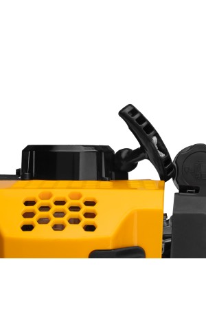 Триммер бензиновый DGT-43-PRO, анти-вибро, 43 см3, неразъем, состоит из 2 частей Denzel