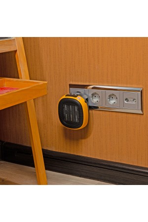 Тепловентилятор портативный керамический DTFC-700, 3 реж. вентилятор, нагрев 700 Вт // Denzel