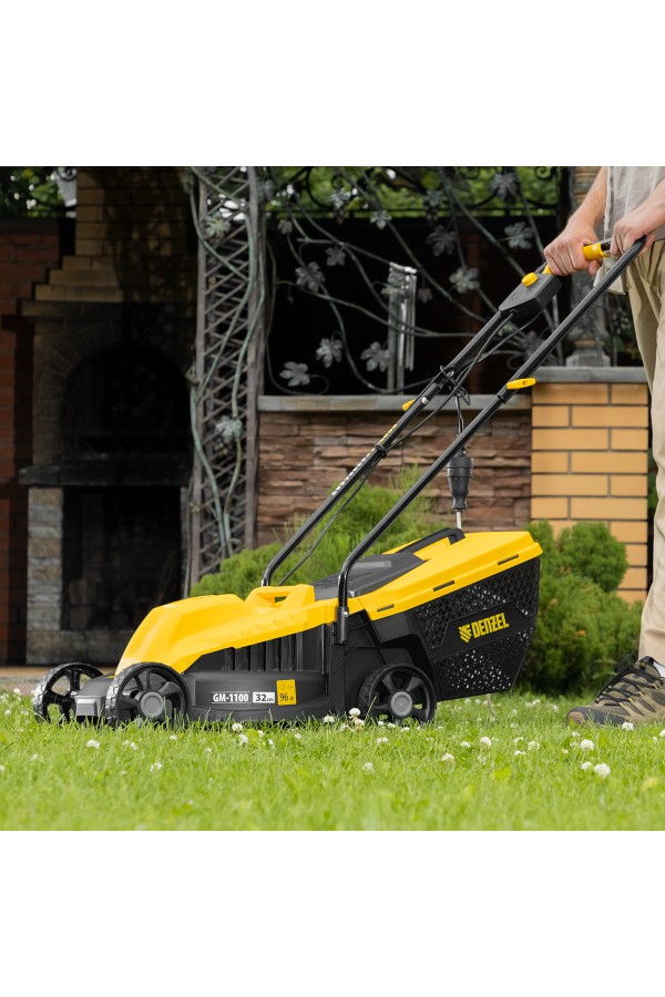 Газонокосилка электрическая GM-1100, 1100 Вт, шир. 32 см, 3 уров., травосб. 30 л Denzel